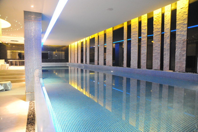 低氯泳池,低氯水處理,低氯系統